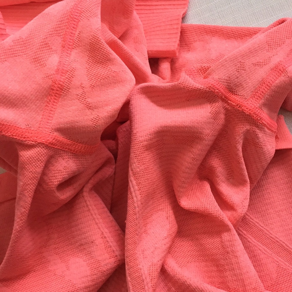 Lululemon SE Swiftly L/S - Picture 7 of 11